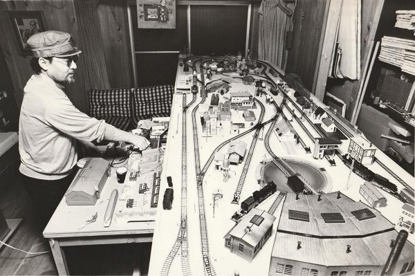 鉄道模型。1982（昭和57）年撮影（写真提供：永島小百合）