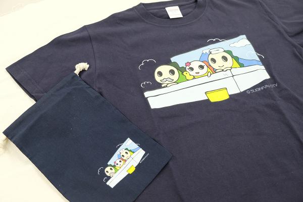 プリントTシャツやキャンバストートと柄や色をそろえて、セットでも楽しめる